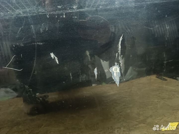 Правая дверь, на volvo c30