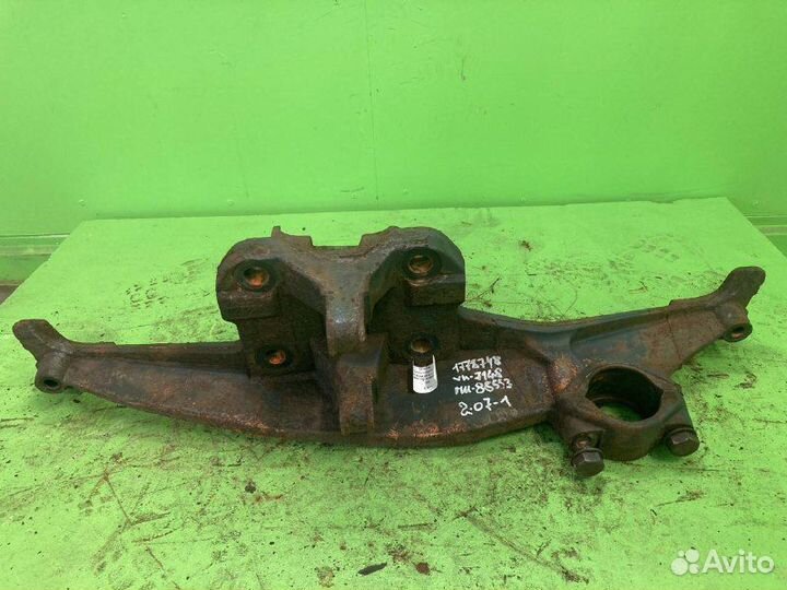 Кронштейн пневмоподушки DAF XF105