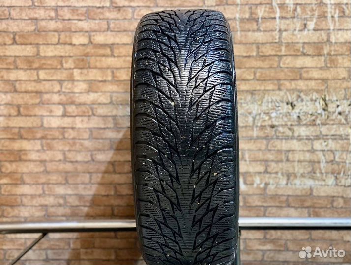 Nokian Tyres Hakkapeliitta R2 215/55 R17