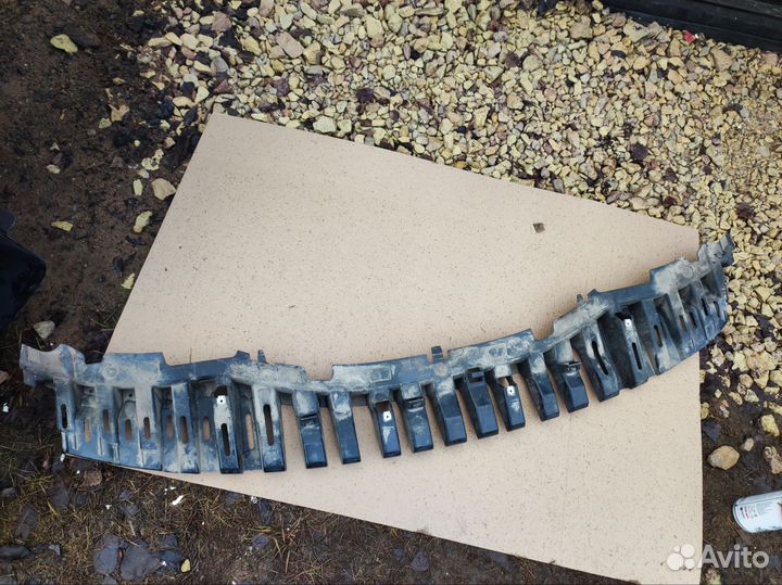 Кронштейн переднего бампера Range Rover 4 c 17г.в