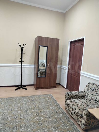 1-к. квартира, 60 м², 2/2 эт.