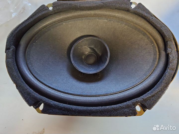 Динамики 6х8 от авто Faw B50