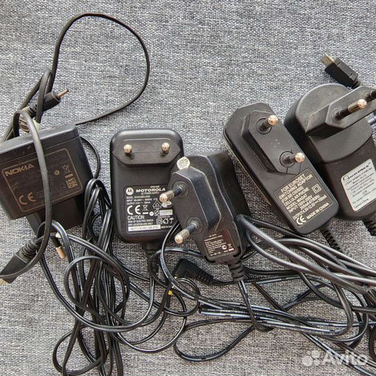 Зарядное устройство Nokia, Motorola и т.д