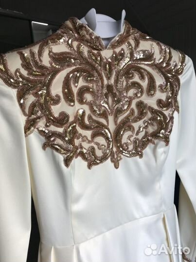 Платье на никах от Mira design