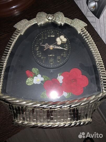 Часы настенные