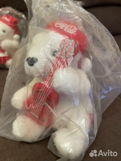 Игрушки мишки Coca-Cola