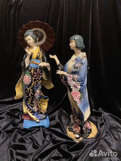 Статуэтка фарфоровая «Гейша»