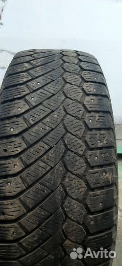 Continental Conti4x4IceContact 235/65 R17