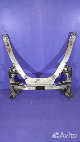 Балка подмоторная BMW 5-серия E60/E61