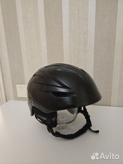 Шлем горнолыжный Gyro G10