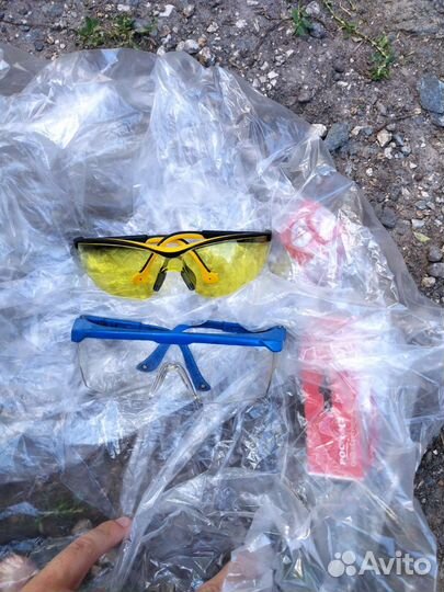 Продам защитные очки