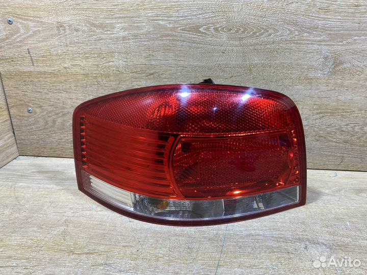 Фонарь левый Audi A3 8P Арт. 110476