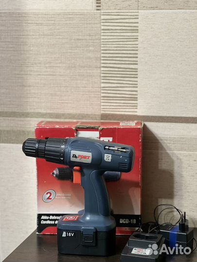 Аккумуляторная дрель шуруповерт defort