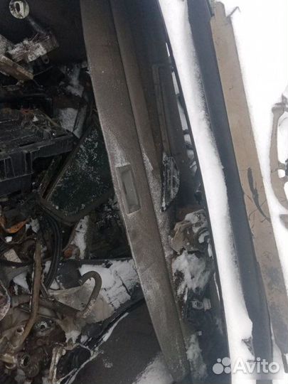 Шторка багажника Renault Laguna 2 2.2 2003