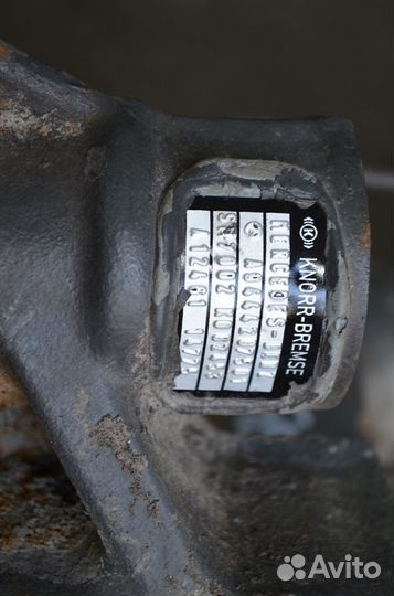 Суппорт переднего моста, левый mercedes-benz Actros MP2/MP3 1844 (01.02)