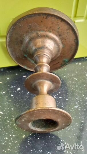 Антикварный латунный подсвечник.юдинъ.клеймо
