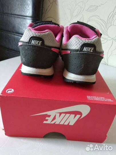 Кроссовки nike
