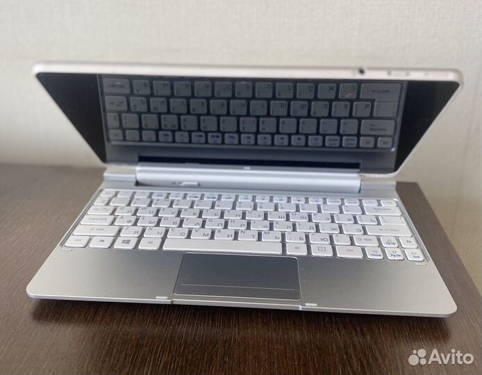 Планшет трансформер acer