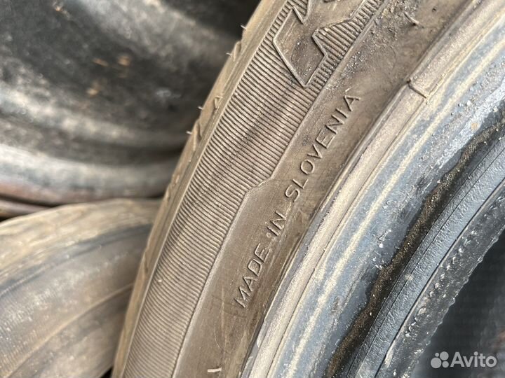 Kelly UHP 235/45 R17 94Y