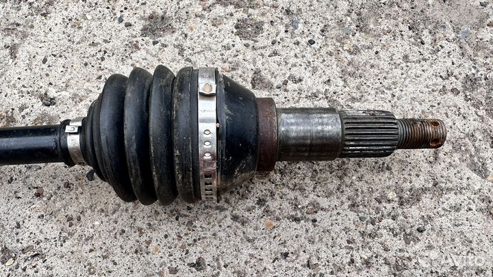 Передний правый привод BRP G1 б/у