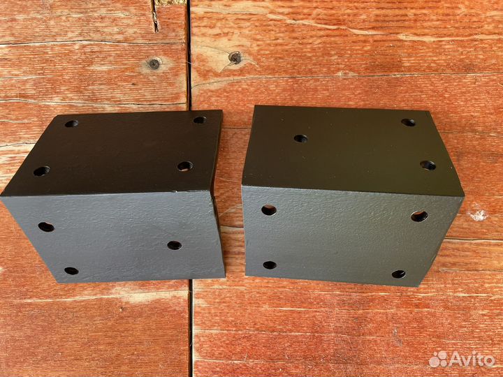 Кронштейн для лебедки на стену