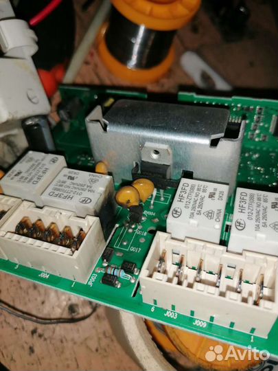 Ремонт стиральных машин,холодильников, свч