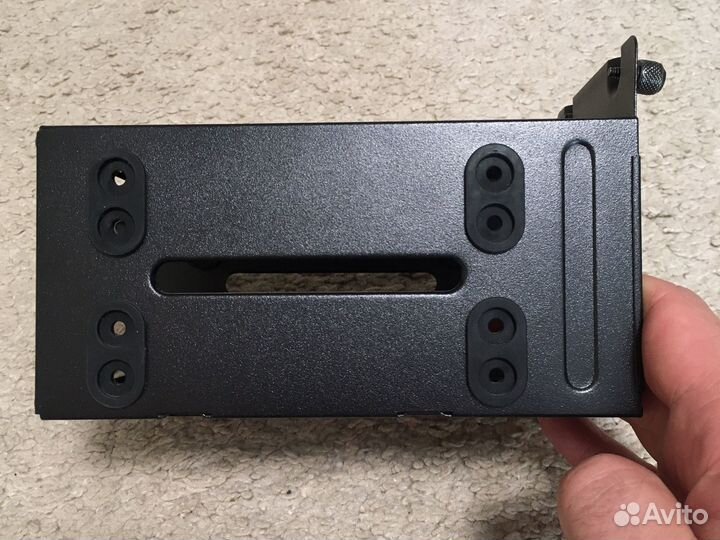 Корзина для HDD от be quiet 500DX