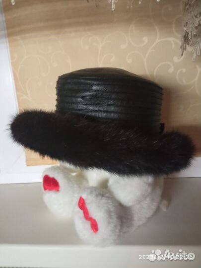 Шляпа зимняя женская