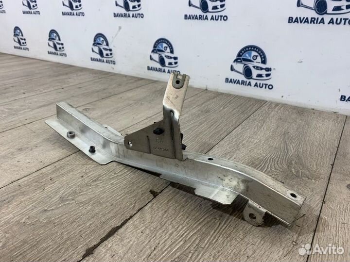 Кронштейн крепления фары правый Bmw X5 F15 N55B30A