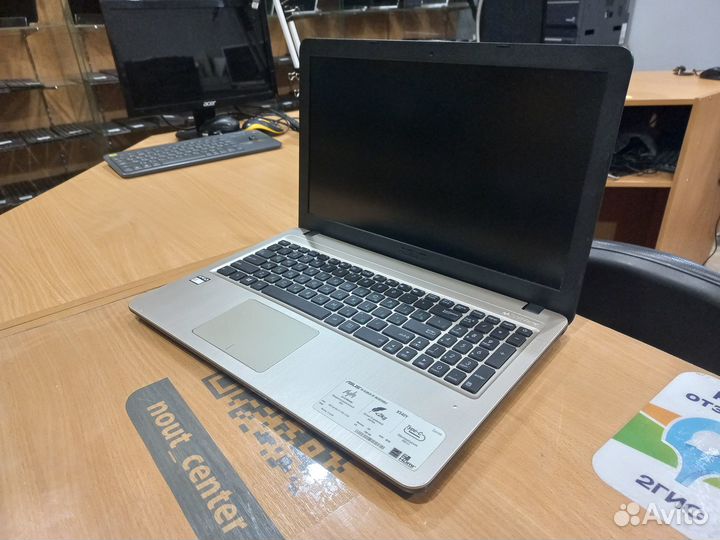 Ноутбук Asus X540Y