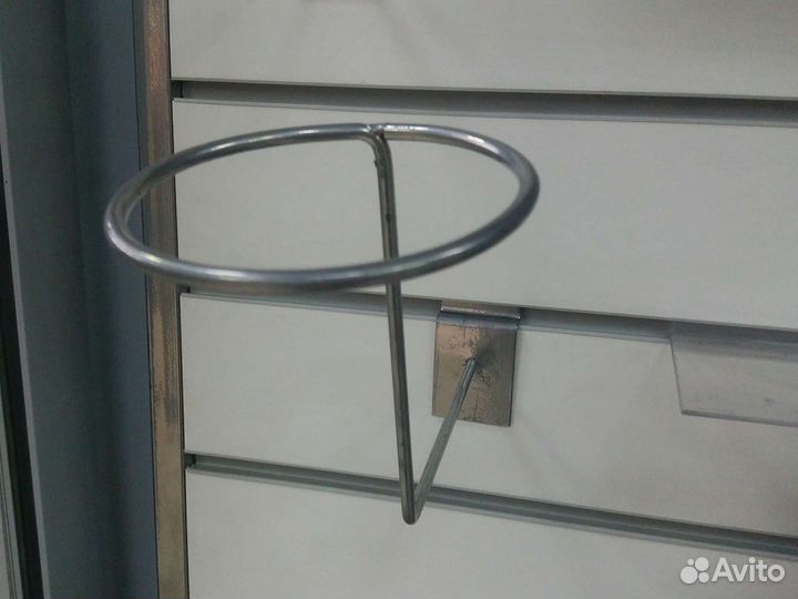 Подставка для шапок