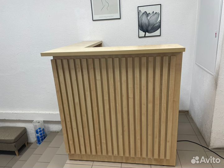Стойка администратора / Ресепшн