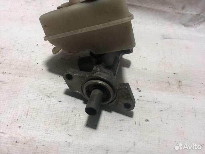 Главный тормозной цилиндр mercedes w 210