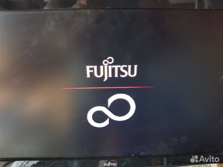 Монитор фуджитсу