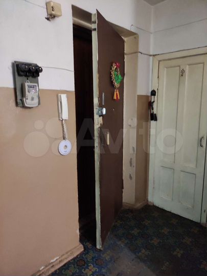 3-к. квартира, 81,3 м², 3/6 эт.