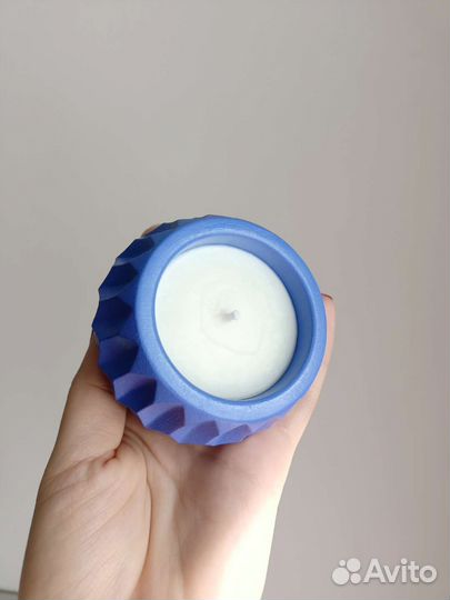 Свеча ароматическая в гипсовом подсвечнике