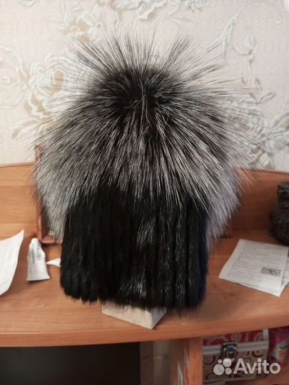 Шапка норковая женская черная