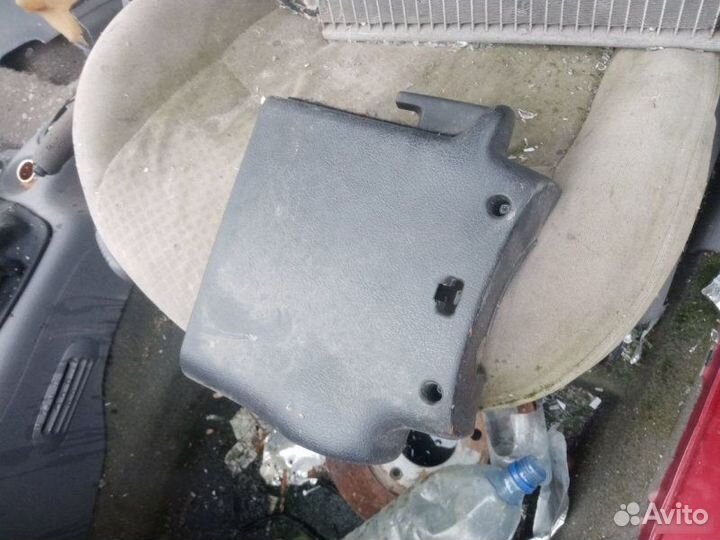 Кожух рулевой колонки Peugeot 206 хэтчбек 2004