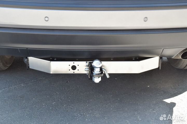 Фаркоп с накладкой из нерж. Jeep Grand Cherokee