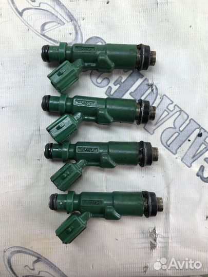 Форсунка топливная Toyota Vios