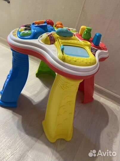 Развивающие игрушки fisher столик куб бизиборд