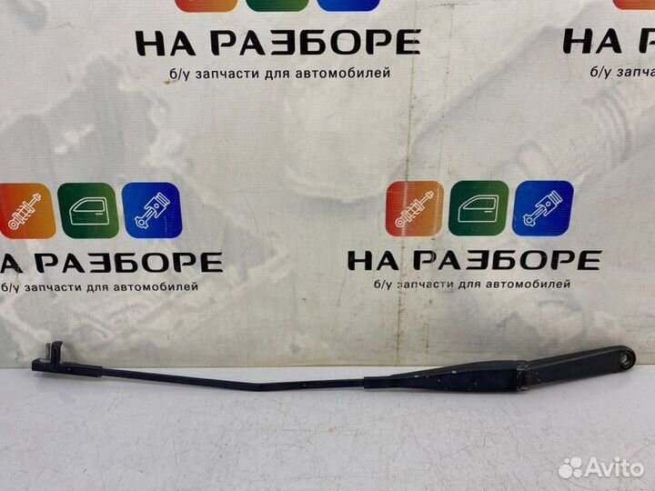 Щетка стеклоочистителя передняя правая Ford Focus