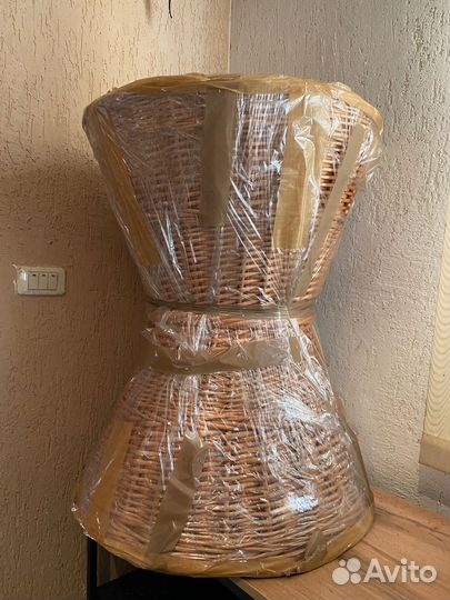 Корзина плетеная