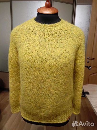Джемпер женский ручная работа