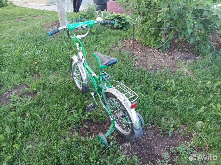 Велосипед детский с доп. колëсами