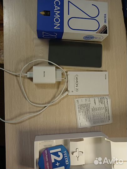 TECNO Camon 20, 8/256 ГБ