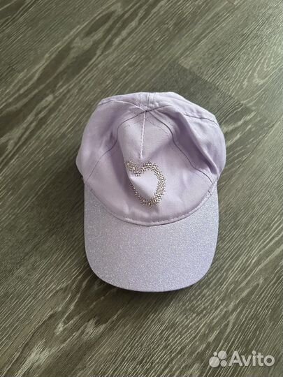 Кепки для девочки 46-48 размер 2 шт