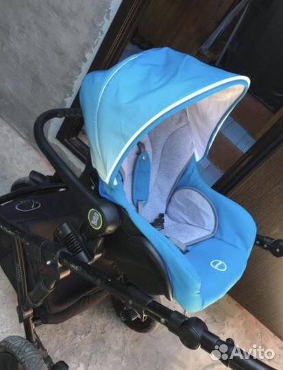 Коляска 3 в 1 Zippy Pia