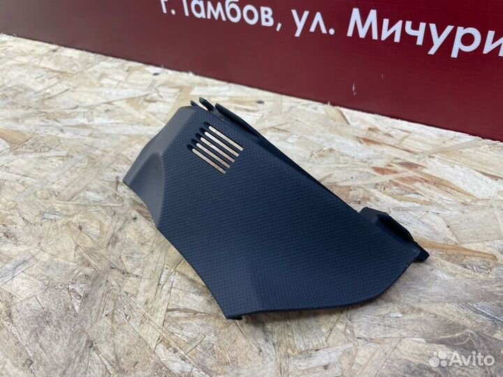 Накладка торпедо левая Toyota Auris