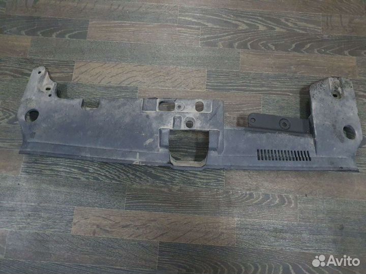 Накладка замка капота Mitsubishi Lancer X